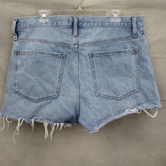 Madewell Relaxed Denim Shorts - Picture 4 of 9